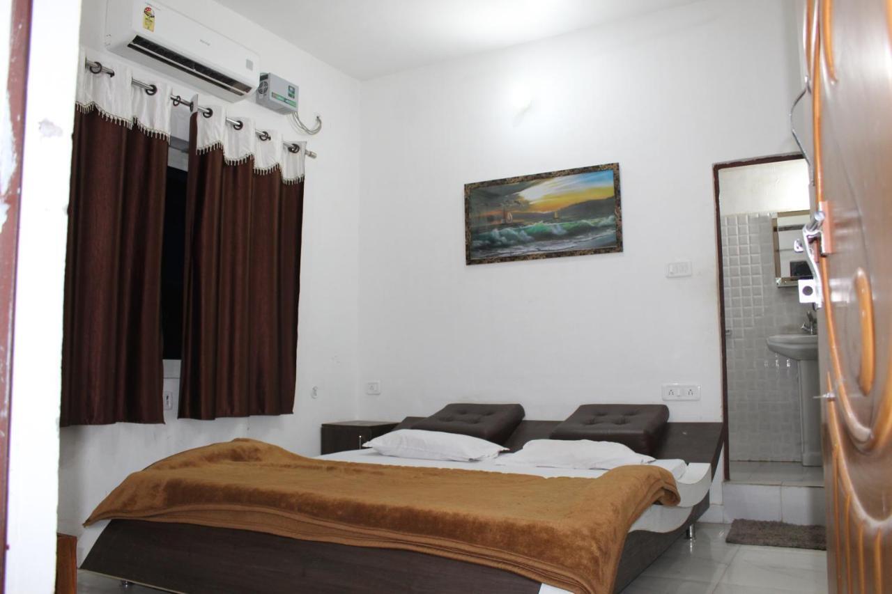 Sunset Backpackers Hostel Orchha Eksteriør billede