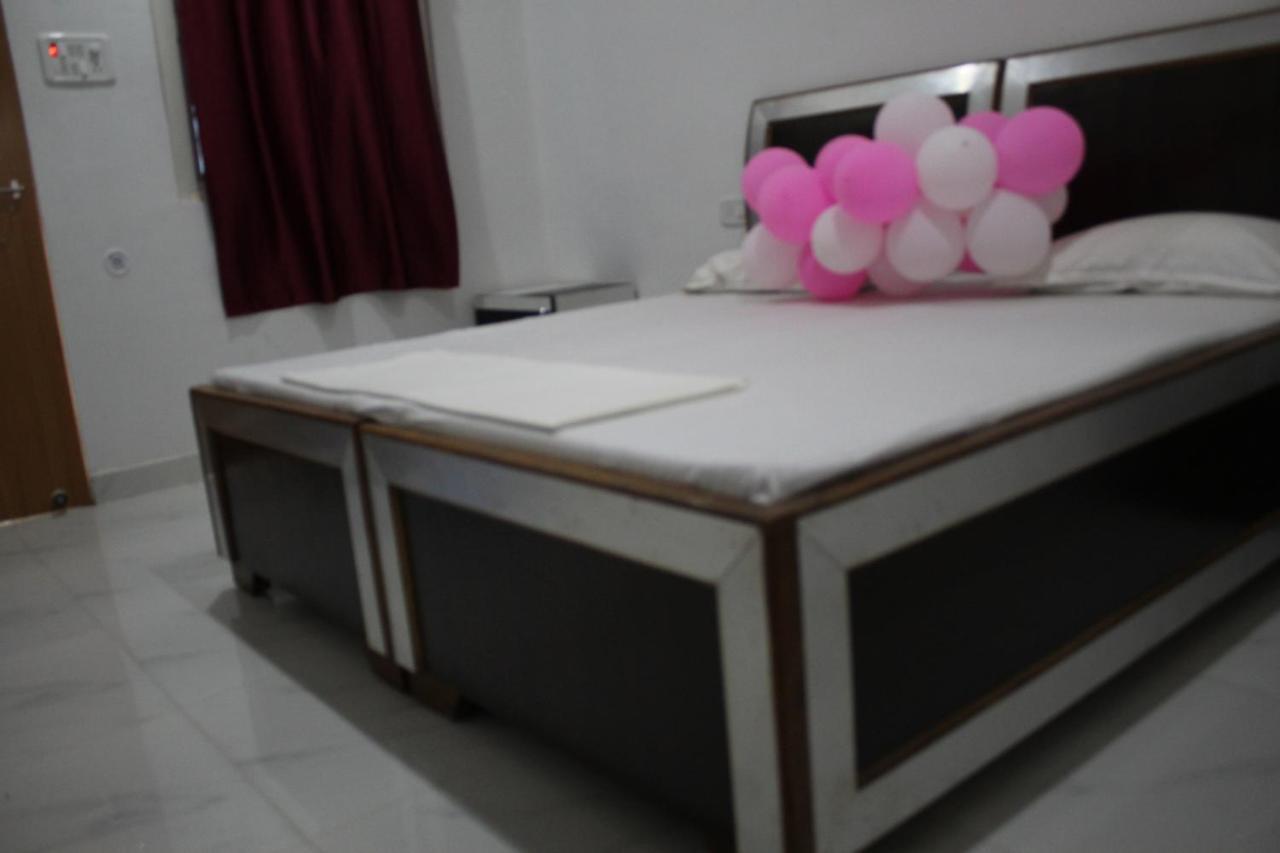 Sunset Backpackers Hostel Orchha Eksteriør billede