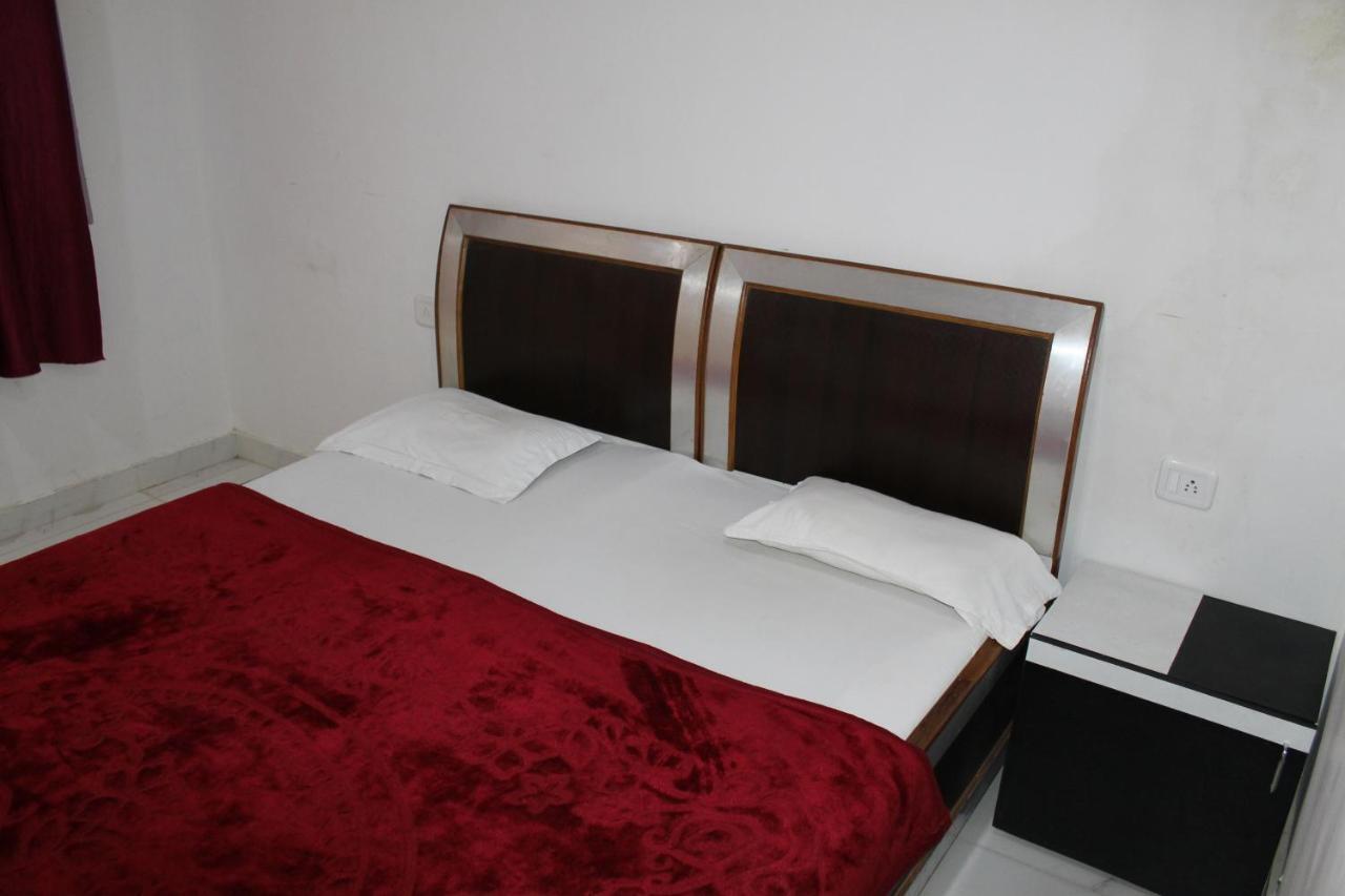 Sunset Backpackers Hostel Orchha Eksteriør billede