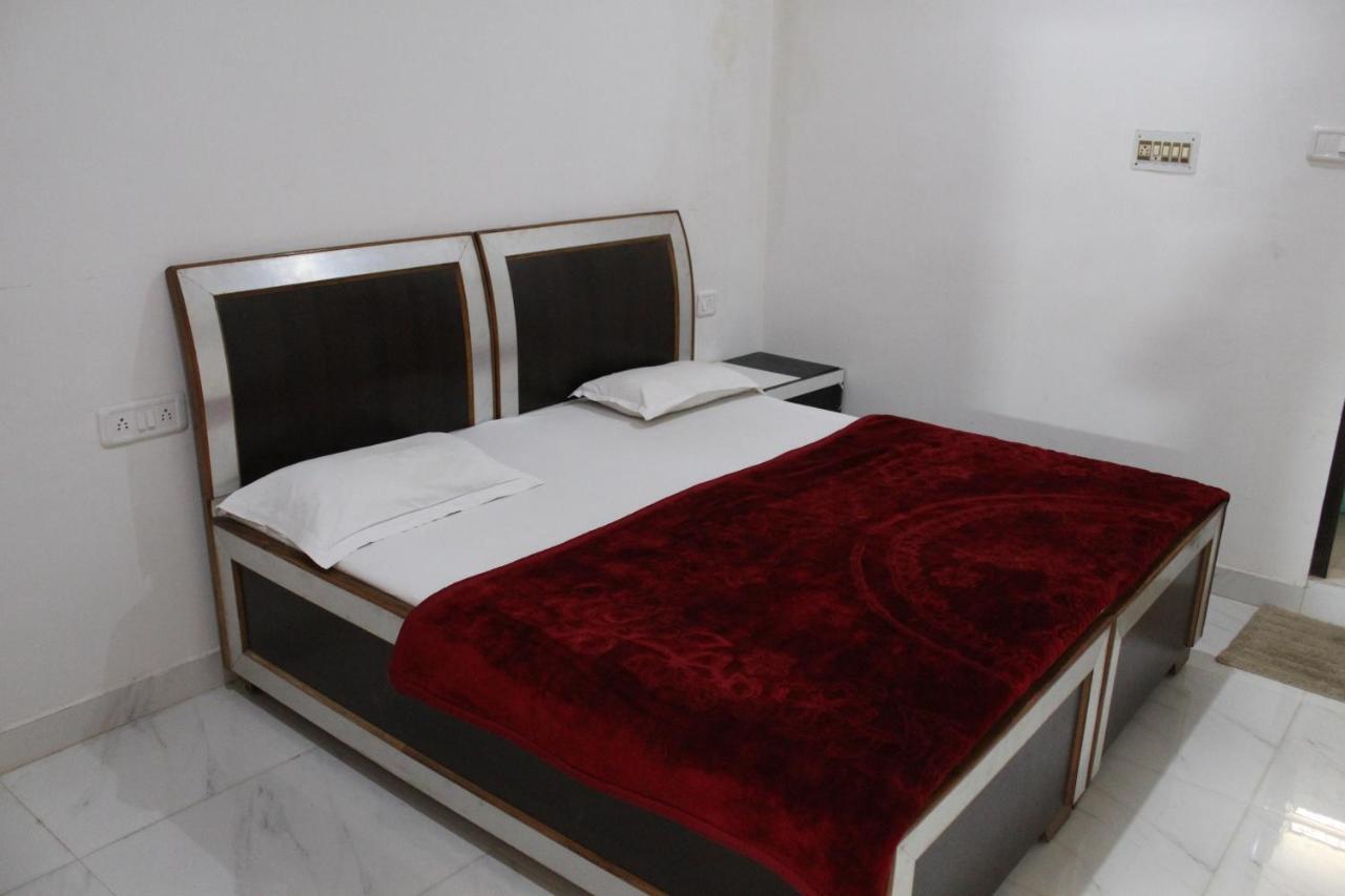 Sunset Backpackers Hostel Orchha Eksteriør billede