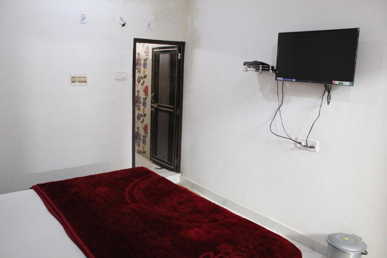Sunset Backpackers Hostel Orchha Eksteriør billede